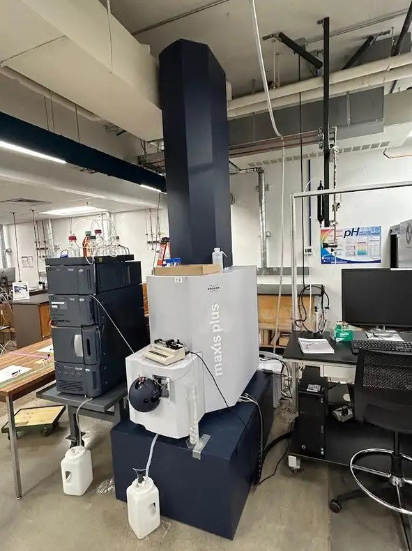 Bruker maXis plus Mass Spectrometer