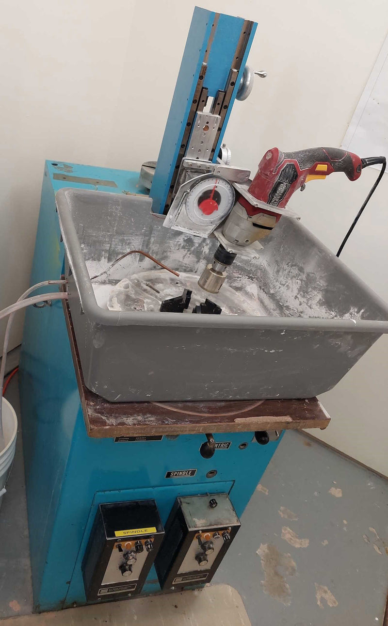Strasbaugh 6 Y 1 Grinder / Polisher