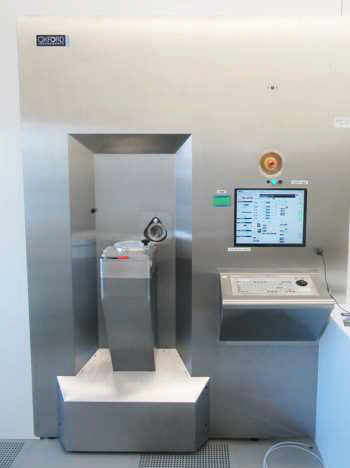 Oxford Ionfab 300 Plus IBD (Ion Beam Deposition)