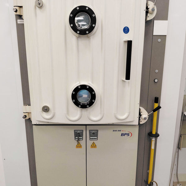 Oerlikon Balzers BAK 640 Evaporator