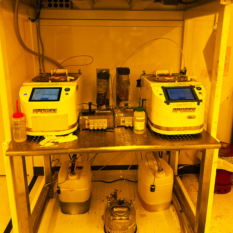 CEE Apogee Photoresist Spin
