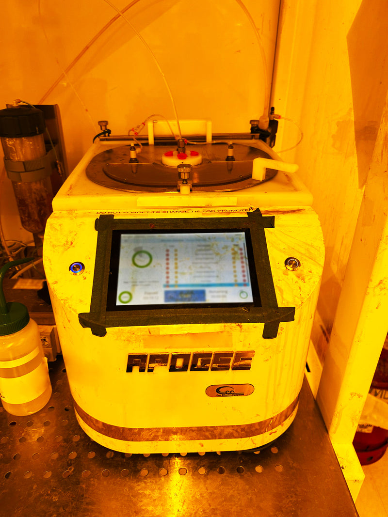 CEE Apogee Spin Coater