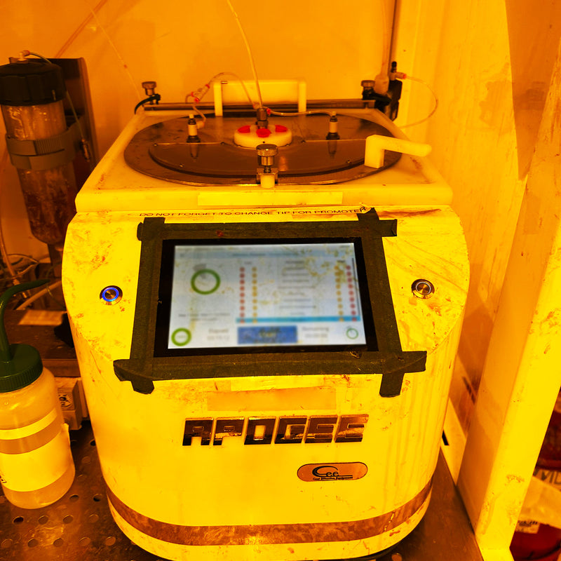 CEE Apogee Spin Coater