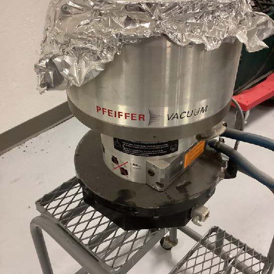 Pfeiffer TPH 2301 PN / CPS 900 Turbo Pump