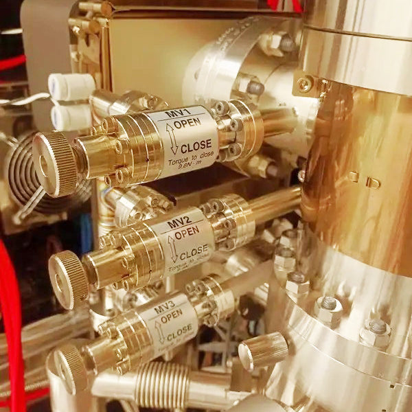 Hitachi CS 4800 CD-SEM (Critical Dimension Scanning Electron Microscope)
