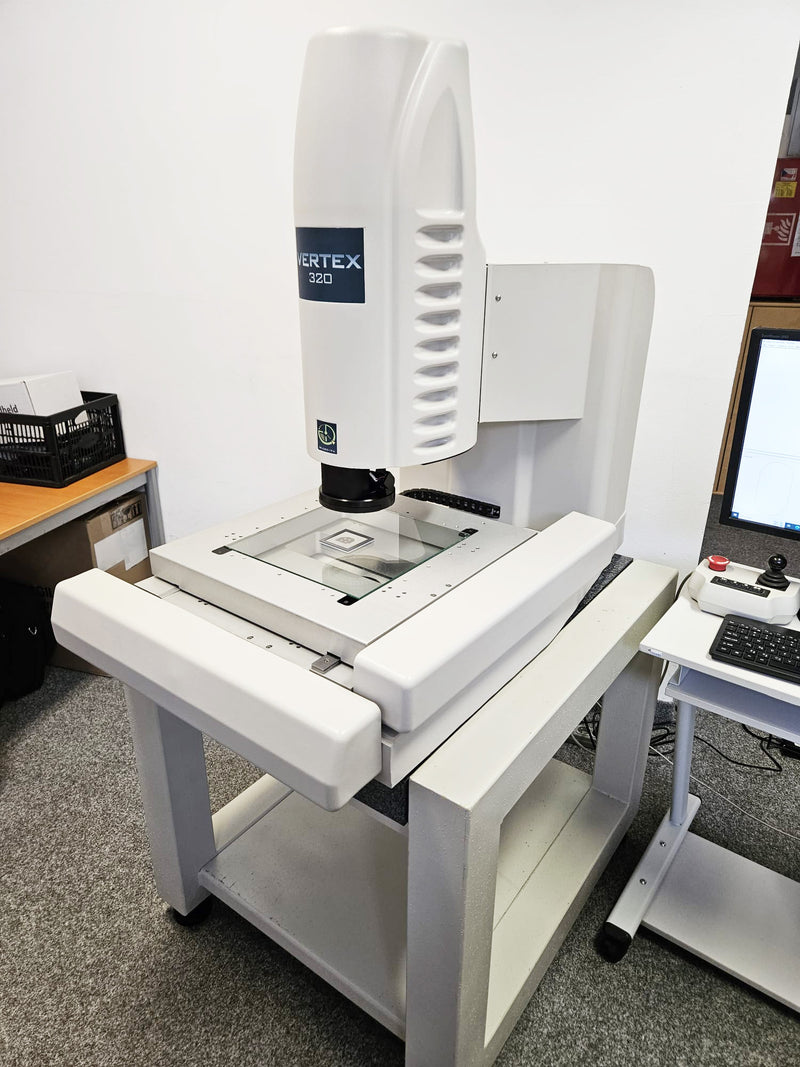 Micro-Vu Vertex 320 UM Visual Measuring System
