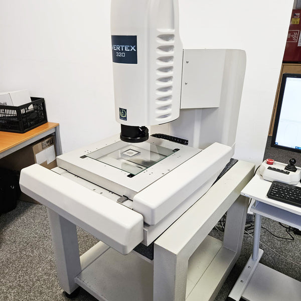 Micro-Vu Vertex 320 UM Visual Measuring System