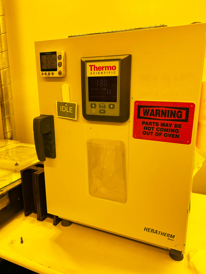 Thermo Scientific Heratherm Oven