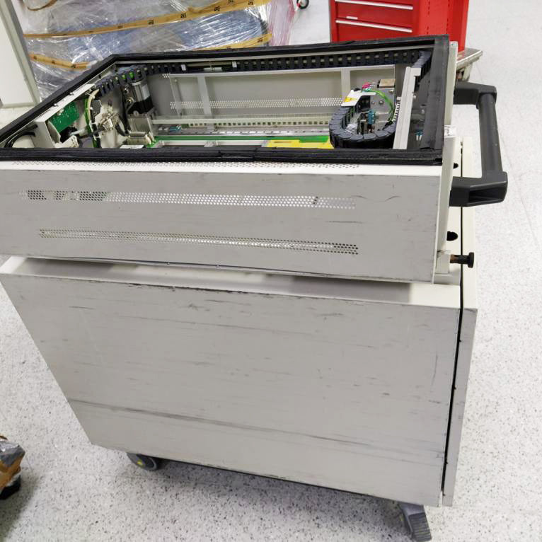 Advantest Calibration Robot