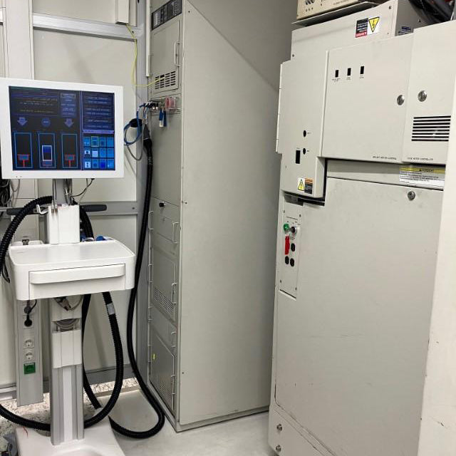 Varian Viision 200 + Ion Implanter