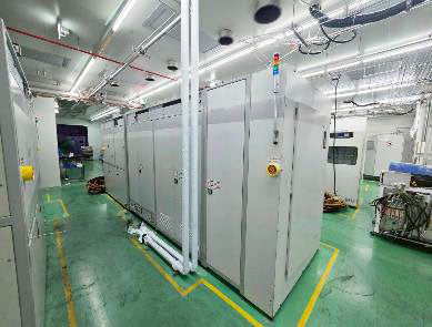 Veeco K 465 GaN MOCVD (Metal Organic Chemical Vapor Deposition)