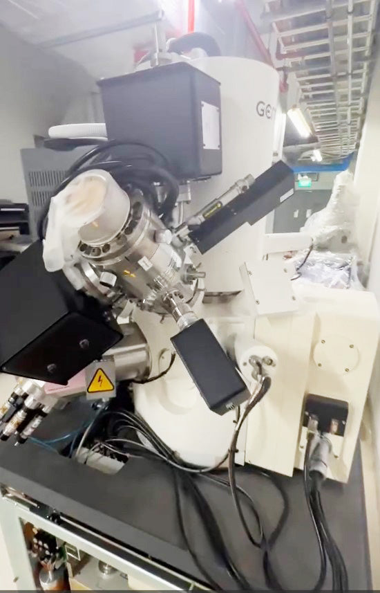 Zeiss 1540 EsB FIB-SEM (Focused Ion Beam - Scanning Electron Microscope)