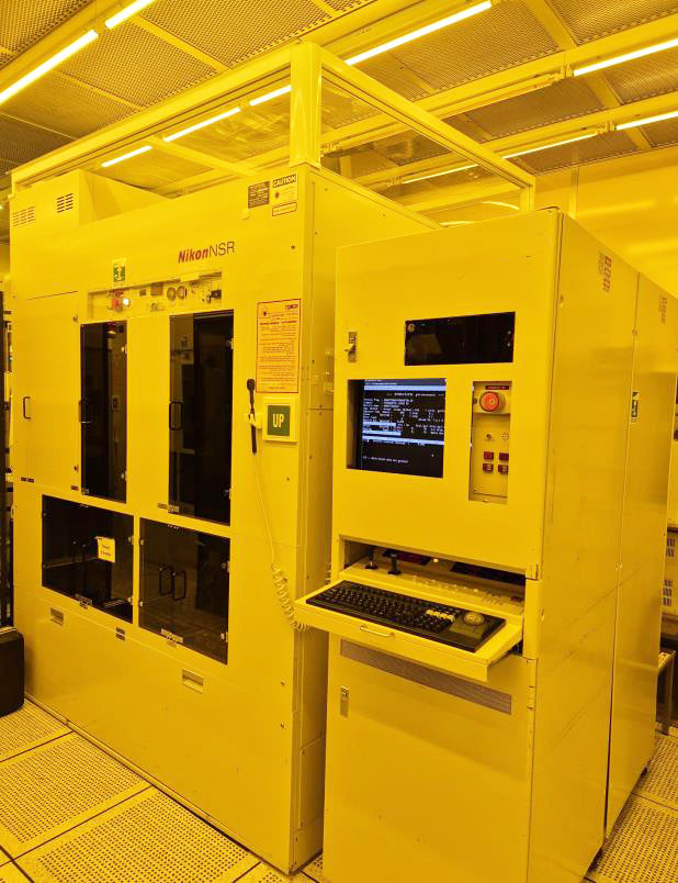 Nikon NSR 2005 i 9 C i-Line Stepper