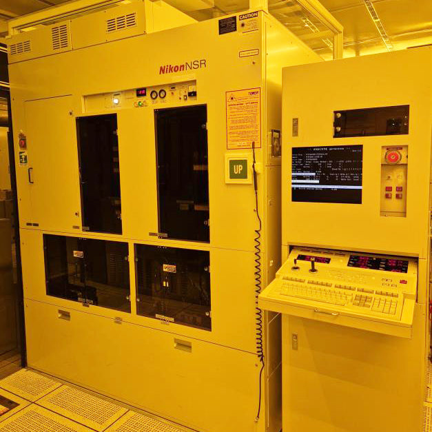 Nikon NSR 2005 i 10 C i-Line Stepper