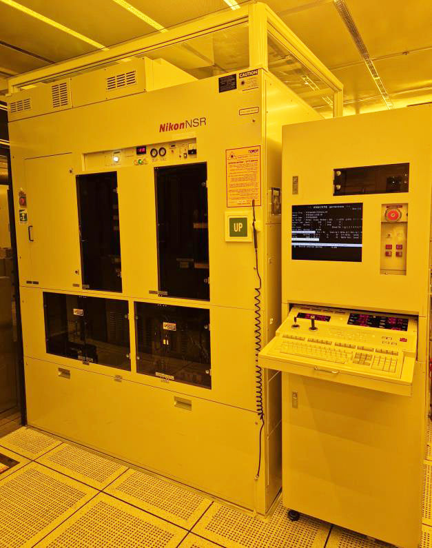 Nikon NSR 2005 i 10 C i-Line Stepper