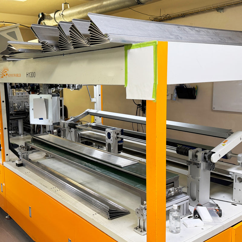 Sunny World H 1300 Automated Solar Cell Stringer