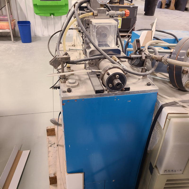 Miyazaki Iron Works FM-P 20 Vacuum Extruder