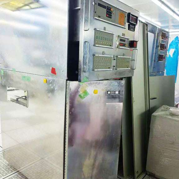 Watkins Johnson (WJ) WJ 999 AP-CVD (Atmospheric Pressure - Chemical Vapor Deposition)