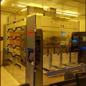 Tel Clean Track Lithius Coater / Developer