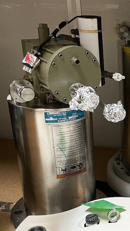 CTI Cryo-Torr 8 High Vacuum Cryopump