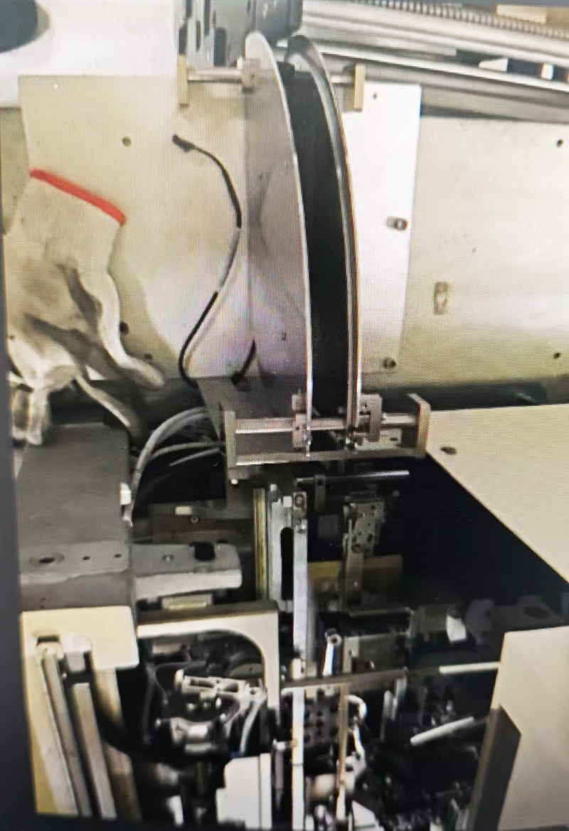 K&S ConnX Wire Bonder