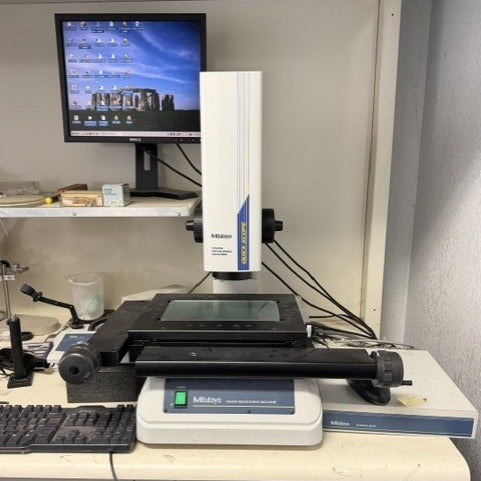 Mitutoyo Measuring Microscope