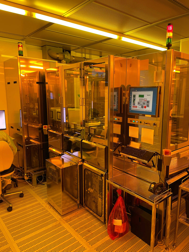 SUSS ACS 200 Coater / Developer