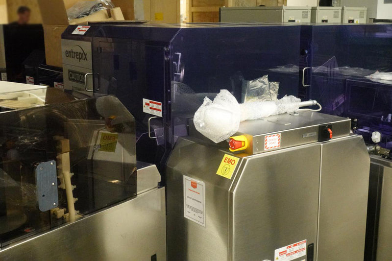 Ontrak DSS 200 Series II Post CMP Scrubber (Chemical Mechanical Polisher)