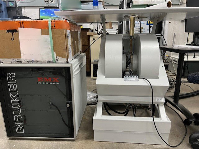 Bruker EMX EPR Spectrometer