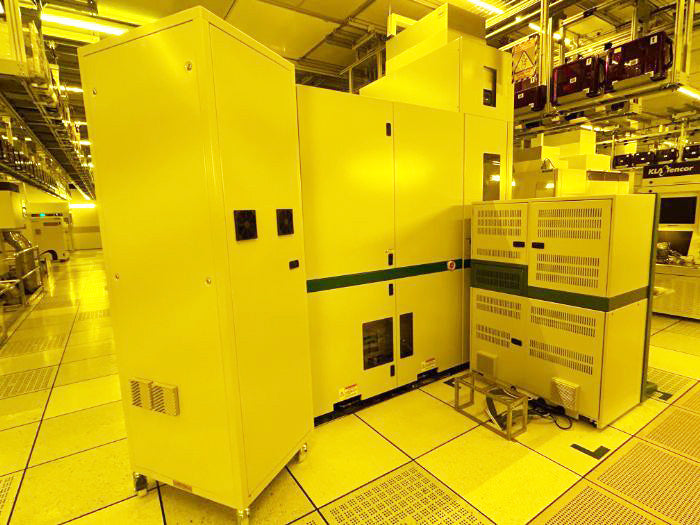 Applied Materials SEMVision G 2 SEM (Scanning Electron Microscope)