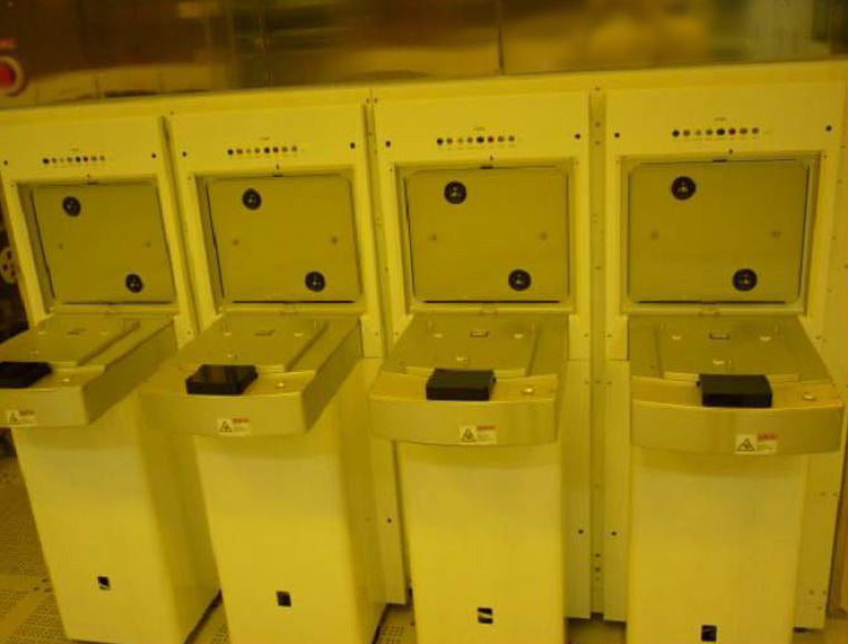 SCREEN / DNS SU 3100 Wafer Cleaner