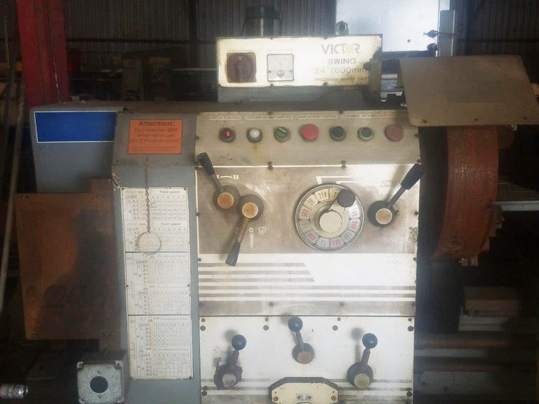 Victor 2480 T Lathe