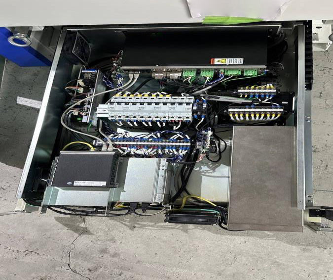 Accretech / TSK UF 3000 Automatic Wafer Prober