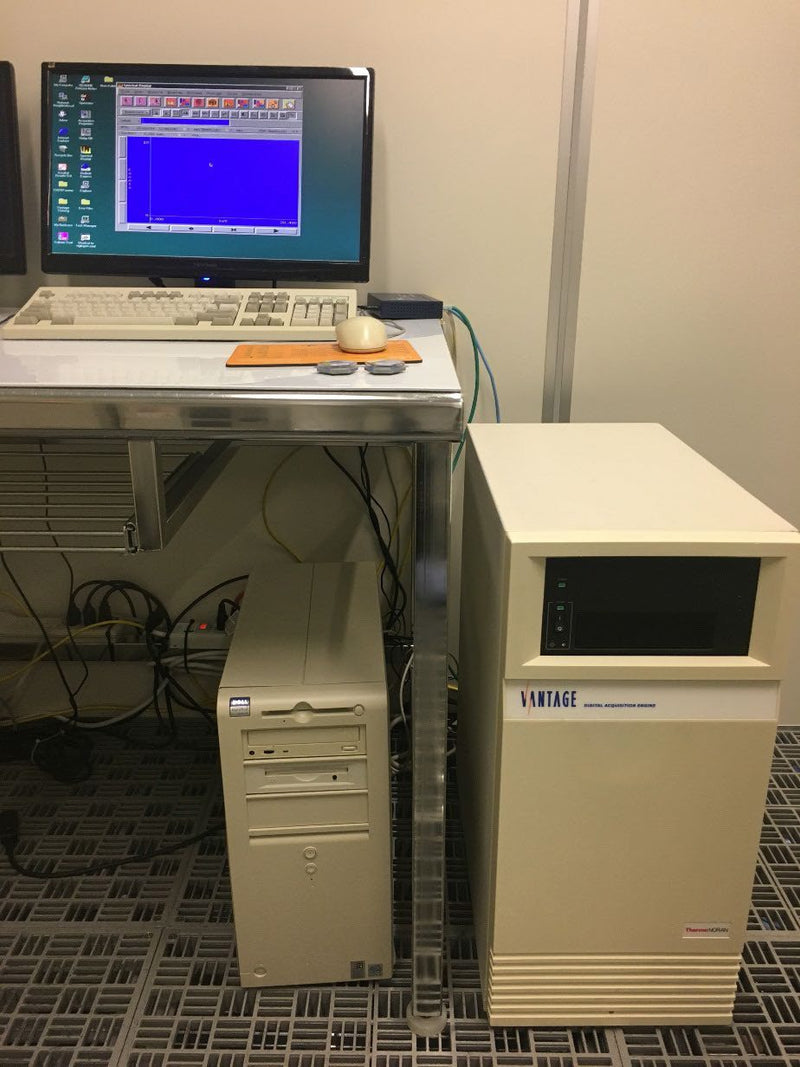 Hitachi RS 4000 SEM (Scanning Electron Microscope)