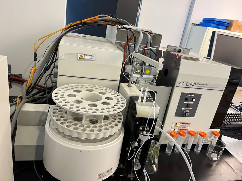 Shimadzu AA 6300 Atomic Absorption Spectrophotometer