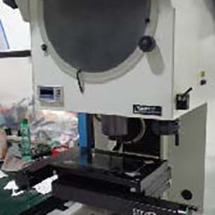 Baty SM 350 Comparator