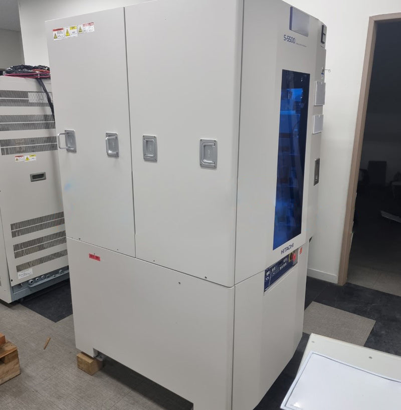 Hitachi S 5500 FE-SEM (Field Emission Scanning Electron Microscope)