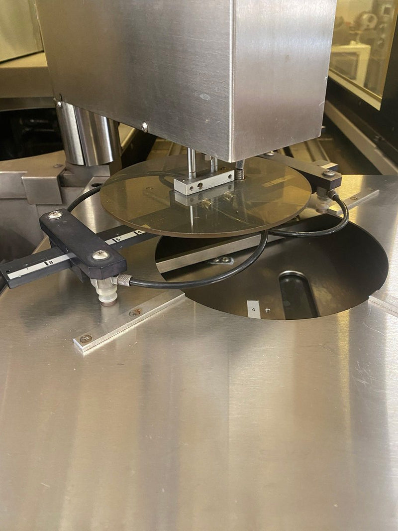 ADT 7500 Dicing Saw