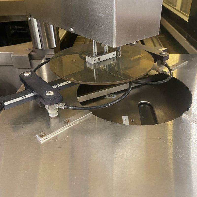 ADT 7500 Dicing Saw