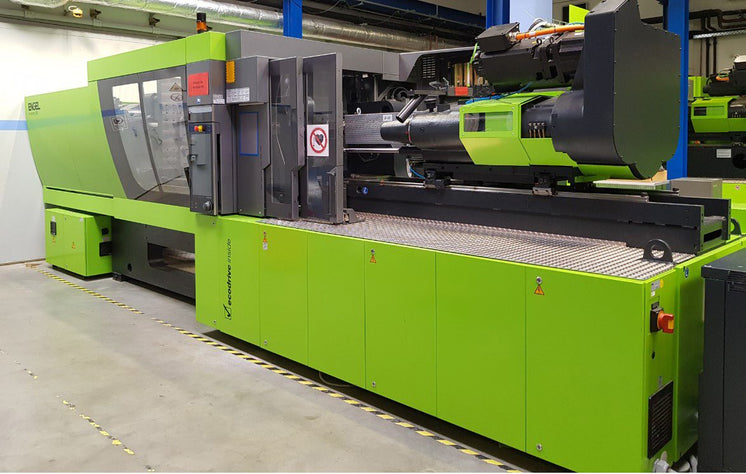 Engel e Victory 940/400 Injection Molding Machine