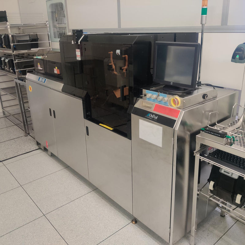 Ontrak DSS 200 Post CMP Scrubber (Chemical Mechanical Polisher)