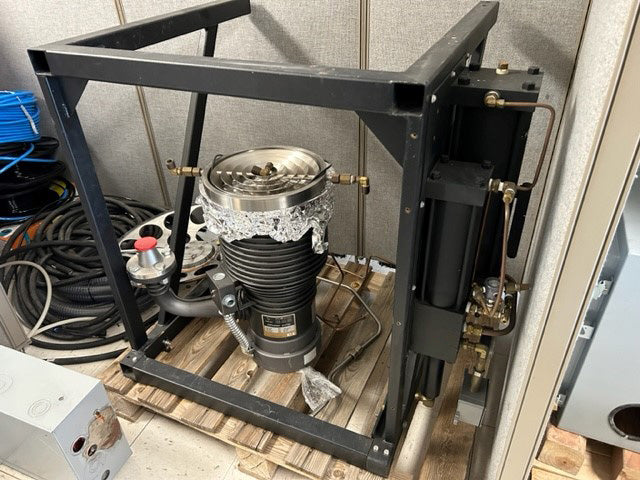 Varian VHS 250 Diffusion Pump