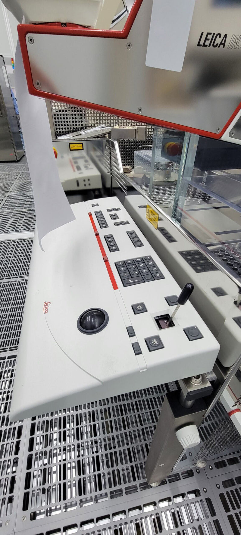 KLA / Leica INS 3000 Optical Inspection Station