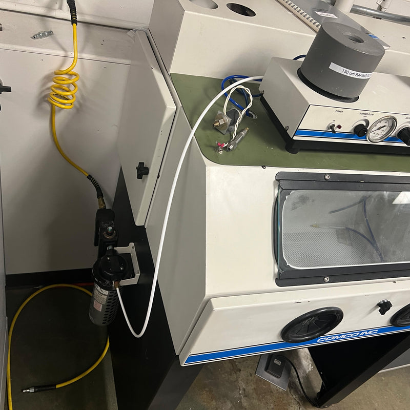 Comco MicroBlaster Workstation