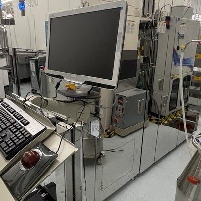 Rigaku TXRF 300 S Spectrometer