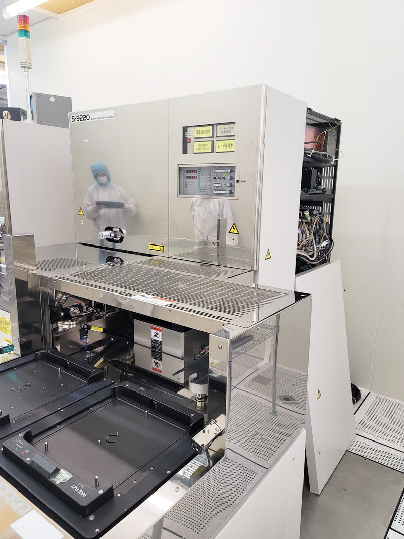 Hitachi S 9220 CD-SEM (Critical Dimension Scanning Electron Microscope)