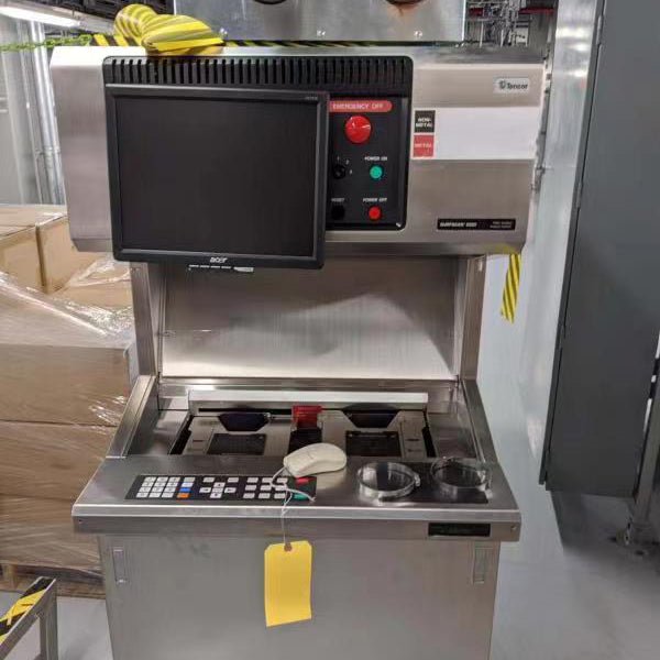 KLA Surfscan 6220 Particle Defect System