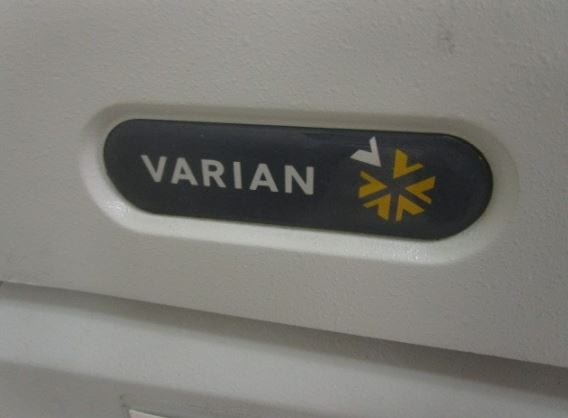 Agilent / Varian Cary 5000 UV-VIS-NIR Spectrophotometer (Ultra Violet Visible Near Infrared)