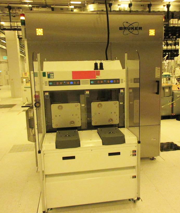 Bruker D 8 Fabline XRD (X-ray Diffractometer)