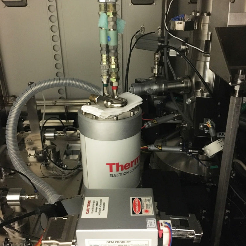 Hitachi RS 4000 SEM (Scanning Electron Microscope)